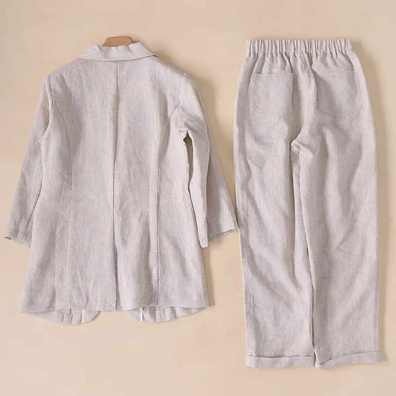 Женские костюмы с воротником-стойкой Однотонные кардиганы на пуговицах три