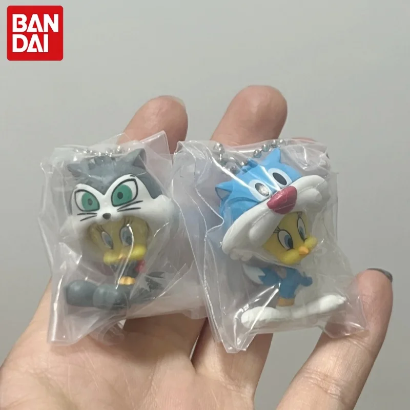 Фото Брелок-подвеска Bandai Looney Tunes Gashapon с персонажами мультфильмов: Твити, Багз Банни, Даффи Дак, Сильвестер, Тасманский дьявол №2