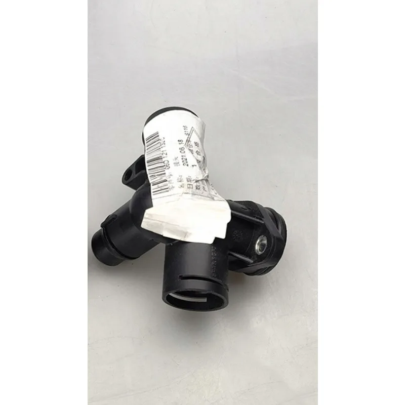 Подлинная для Audi A6L C6 2 0 T 2005-2011 A4B7 тройник охлаждающей жидкости двигателя 4-ходовая