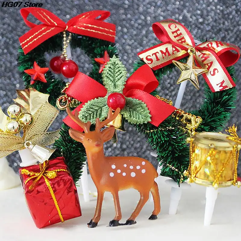 

3D Christmas Cake Toppers Santa Deer Star Tree Bell Garland Stand Up Muffin Cupcake Party Table Birthday Wedding Decor Party 1PC