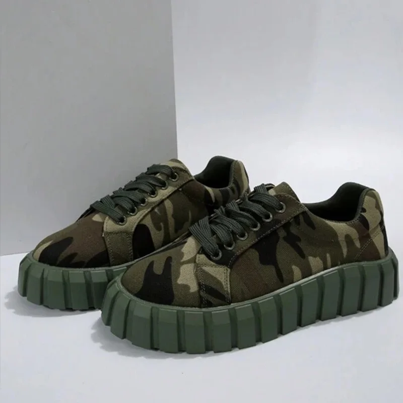 2023 Fashion Women Camo Pattern Lace-up Front Skate Shoes Spring Autumn Flat Sole Sewing Round Toe Non Slip Ladies Female shoes