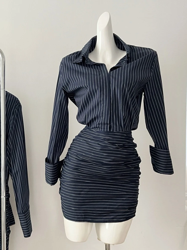 Женское винтажное платье-рубашка с длинным рукавом в полоску