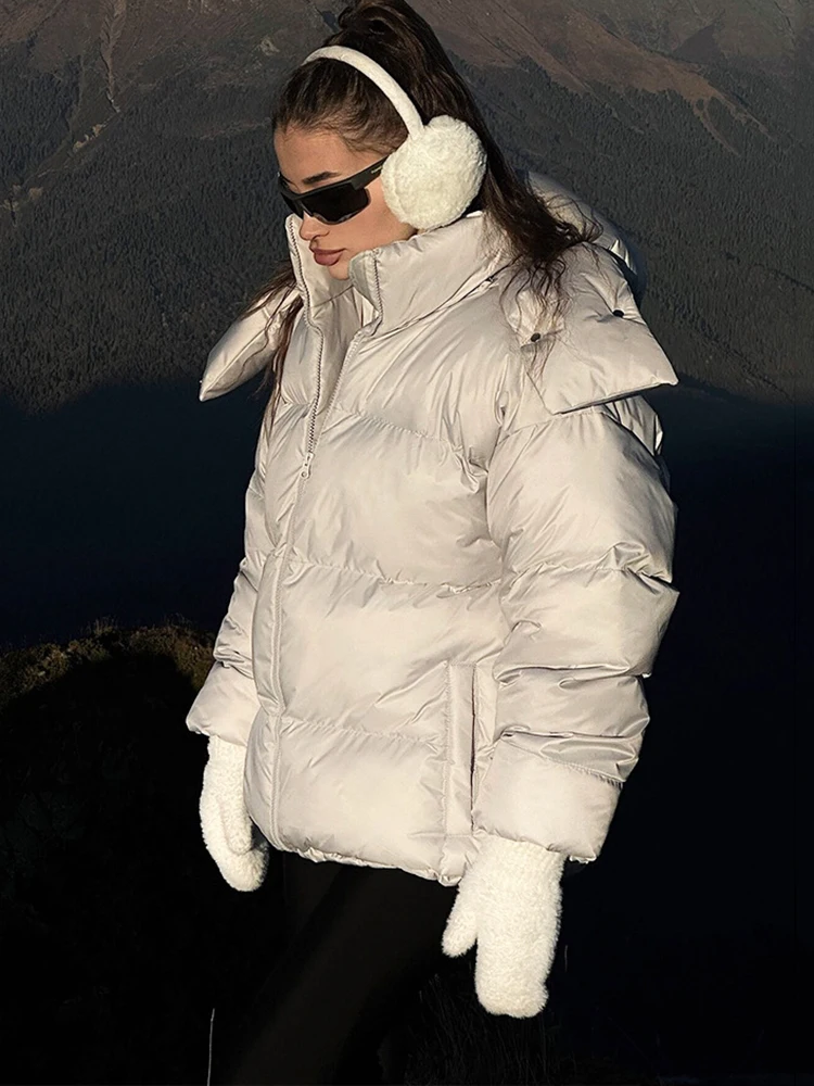 Женская куртка DEAT на хлопковой подкладке с капюшоном цвет в ассортименте