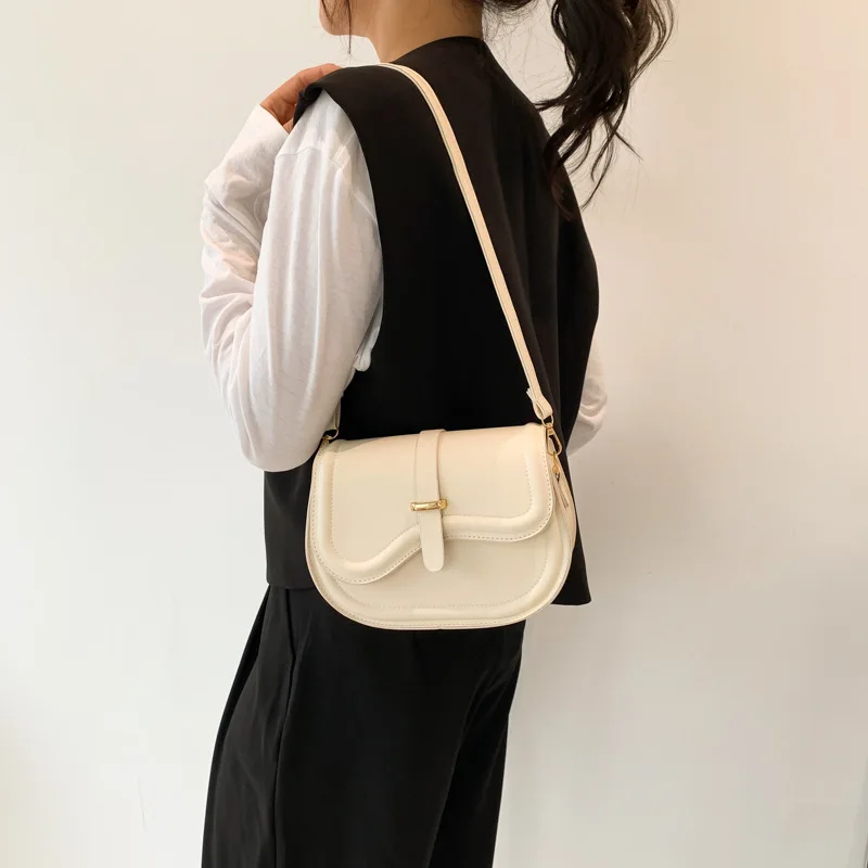 Spring and Summer Hot-Selling Little Women's Semicircle Saddle 2023 New Trendy All-Match Shoulder Crossbody Elegant Women's Bag