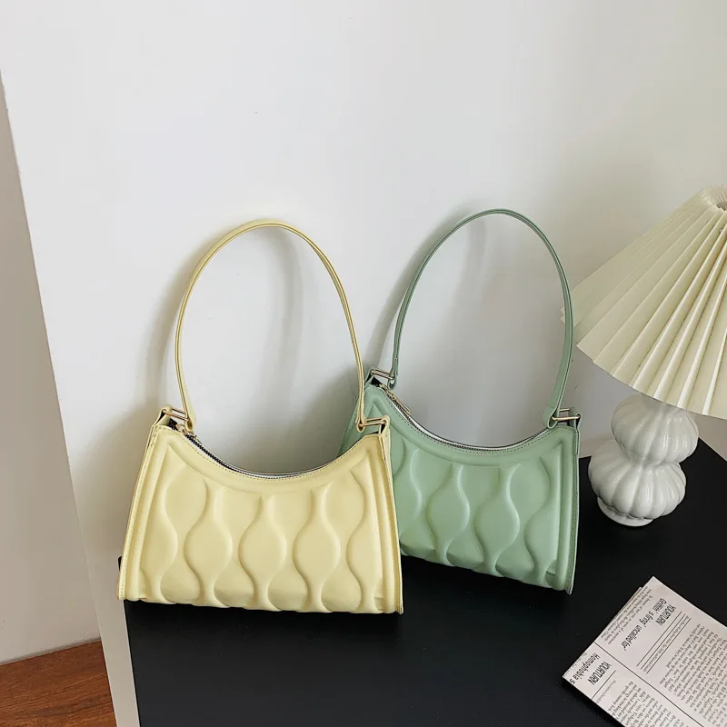 

Summer Western-style Large-capacity Bag Women's 2022 New Trendy Underarm Hand-held One-shoulder Messenger Small Square Bag