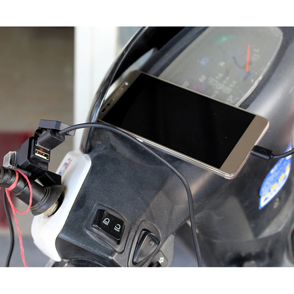 

QC3.0 Motorcycle Dual USB Charger Waterproof Quick Charger Autocycle USB Adapter Socket Motorcycle Accessories