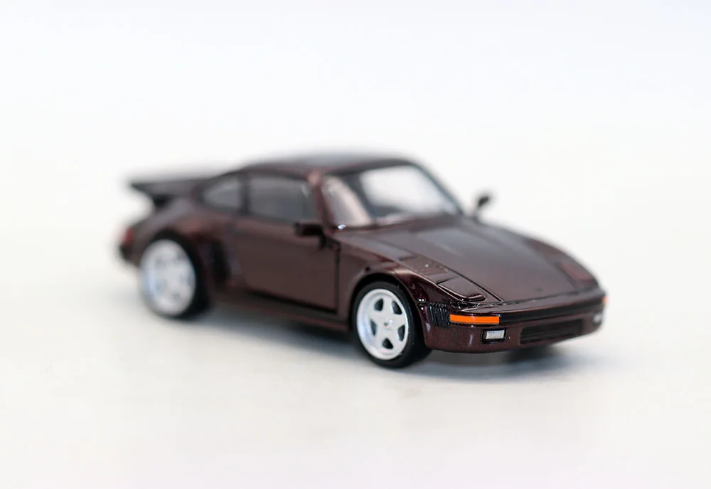 Фото Модель автомобиля 64PARA 1/64 Scale 1986 RUF BTR Slantnose из литого сплава для коллекции или в подарок №3