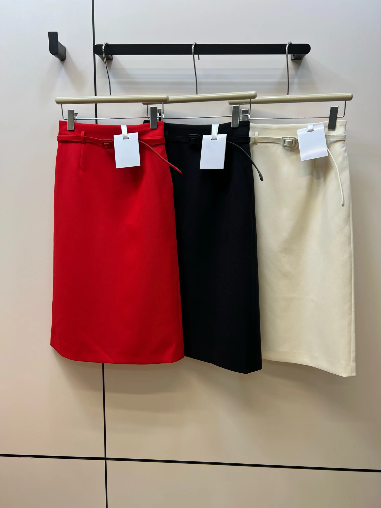 

23 new thin waist belt high waist long skirt half skirt professional commuting elegant intellectual simple everything