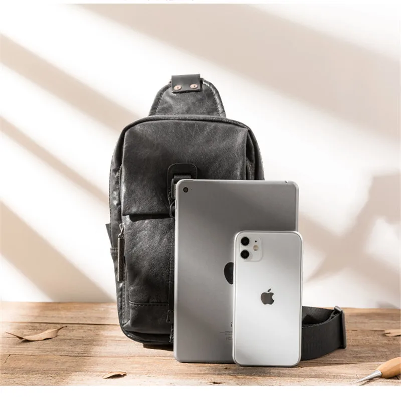 Fashion retro men's first layer cowhide black multi-pocket chest bag daily outdoor sports hot sale real leather messenger bag