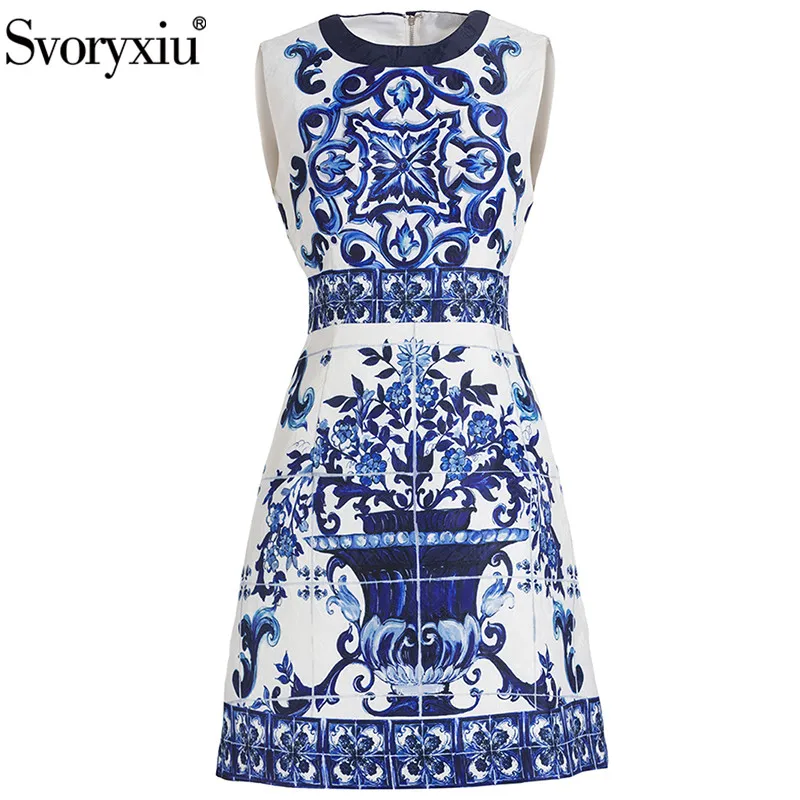 

Svoryxiu Fashion Runway Designer Dress Summer Women Dress Sleeveless Blue and White Porcelain Print Vacation Slim Midi Dress