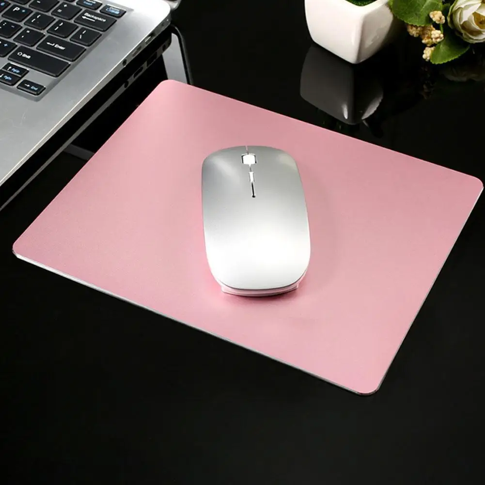 

Aluminum Alloy Mouse Pad with Non-Slip Rubber Bottom Gaming Mouse Mat Alloy Pad for Notebook/Laptop/PC 21.5*18*1CM XXL Cover