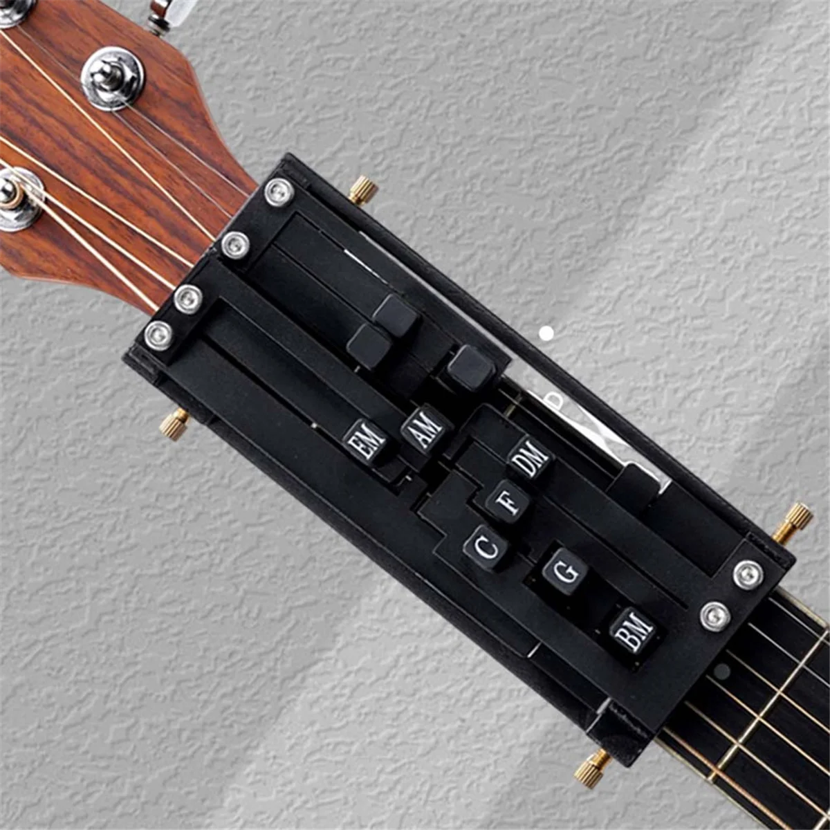 Инструмент для обучения игре на гитаре с 16-х аккордами тренажер гитарных