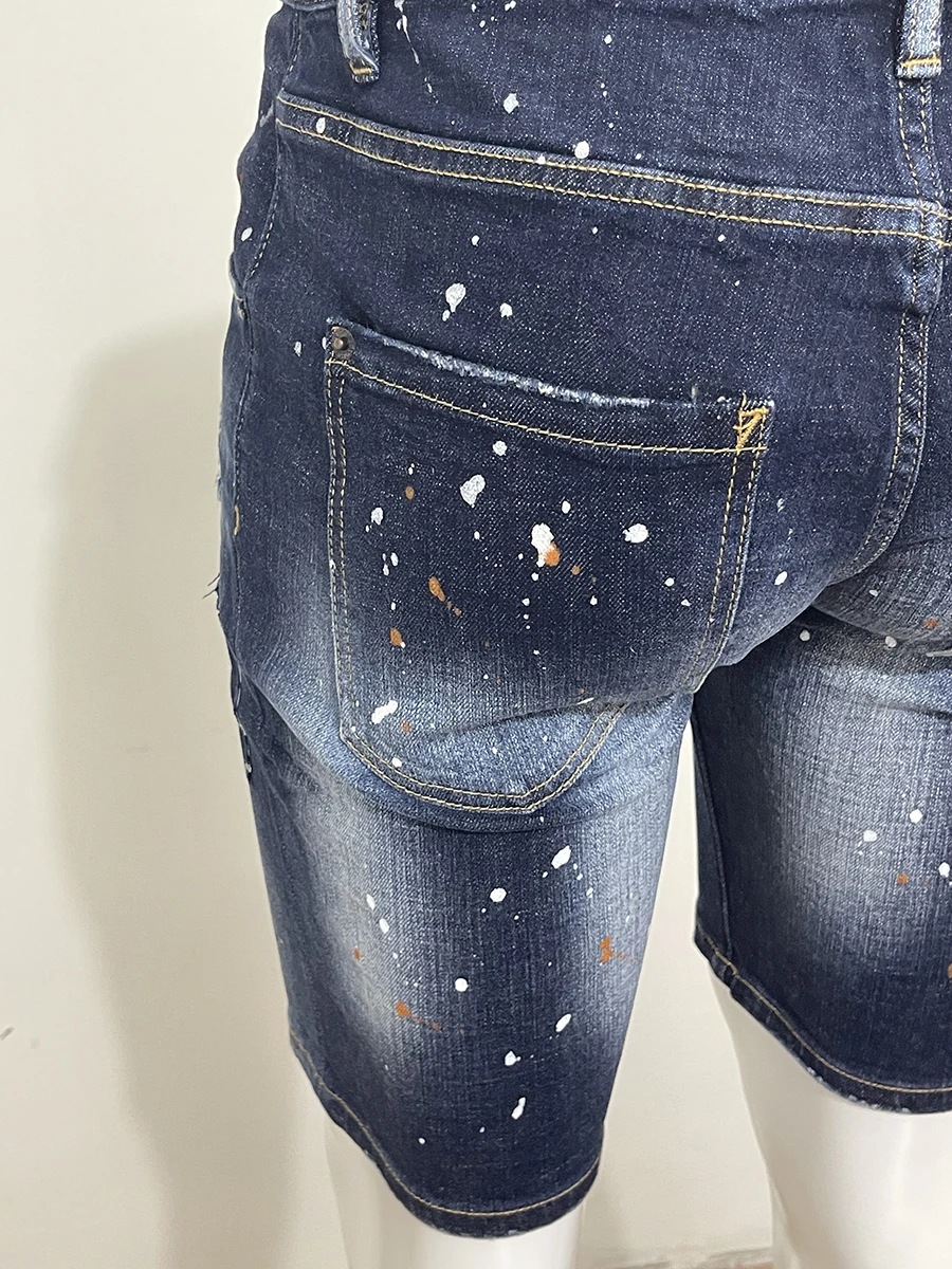 Summer 2023 new denim shorts men's D2 jeans micro-spring wash light blue hole patch collision color casual