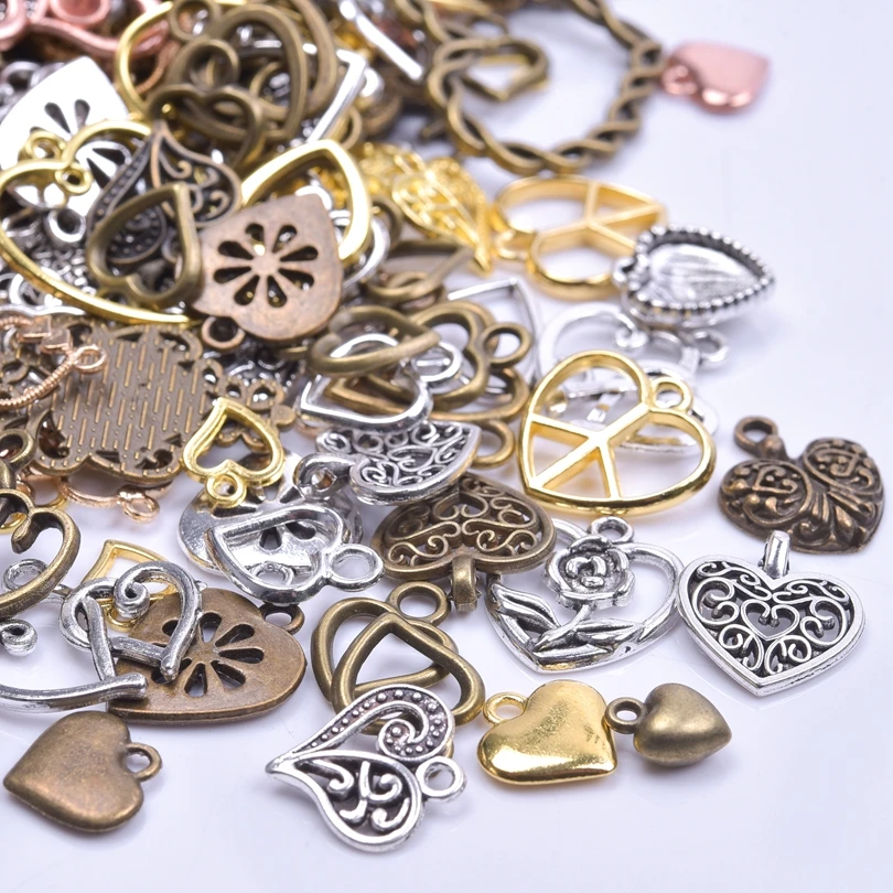 

DIY Random Mix Love Heart Bulk Charms For Jewelry Making Supplies Metal Pendant Handmade Necklace Bracelets Earring Accessories