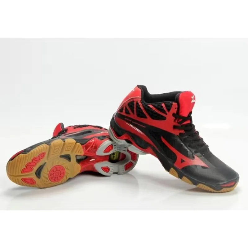 Продажа мужской спортивной обуви для бадминтона высокие спортивные кроссовки