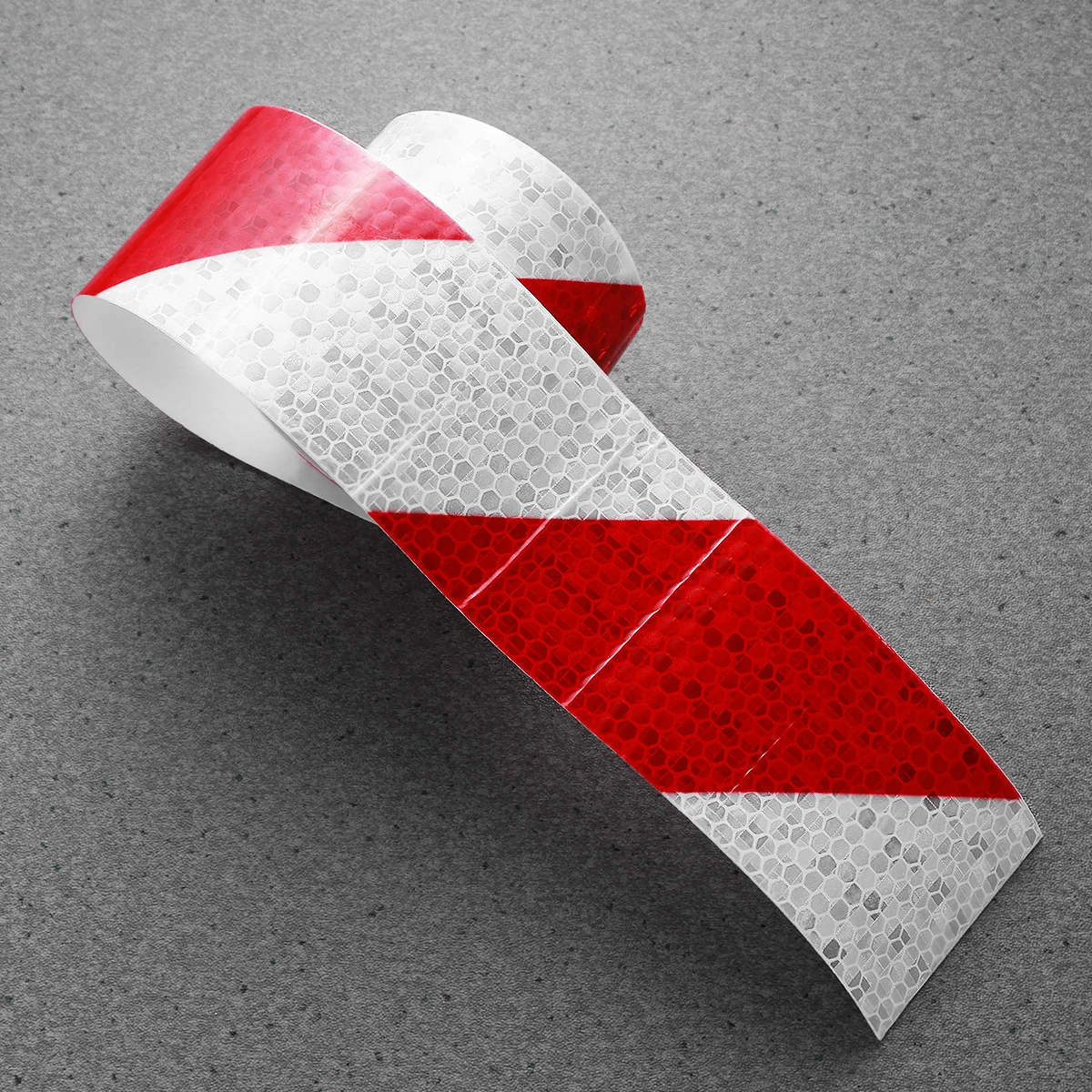 Рисунок 6 - Светоотражающая внешняя красная