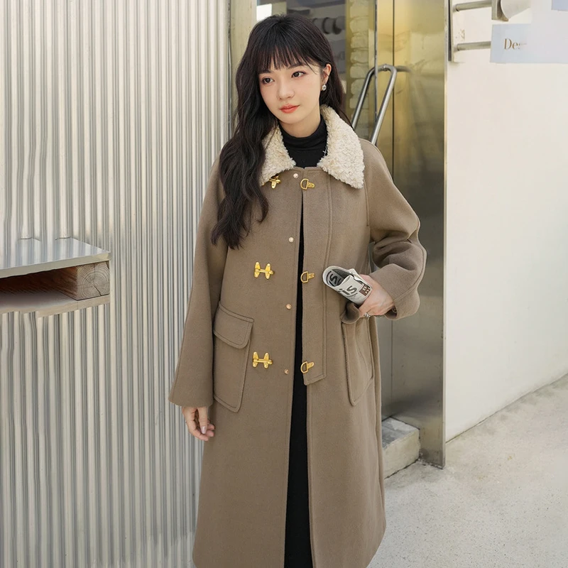 

Winter Camel Coat Women's Stitching Lamb Fur Collar Design Metal Texture Aircraft Button Woolen Jacket Long Retro Cloak Female