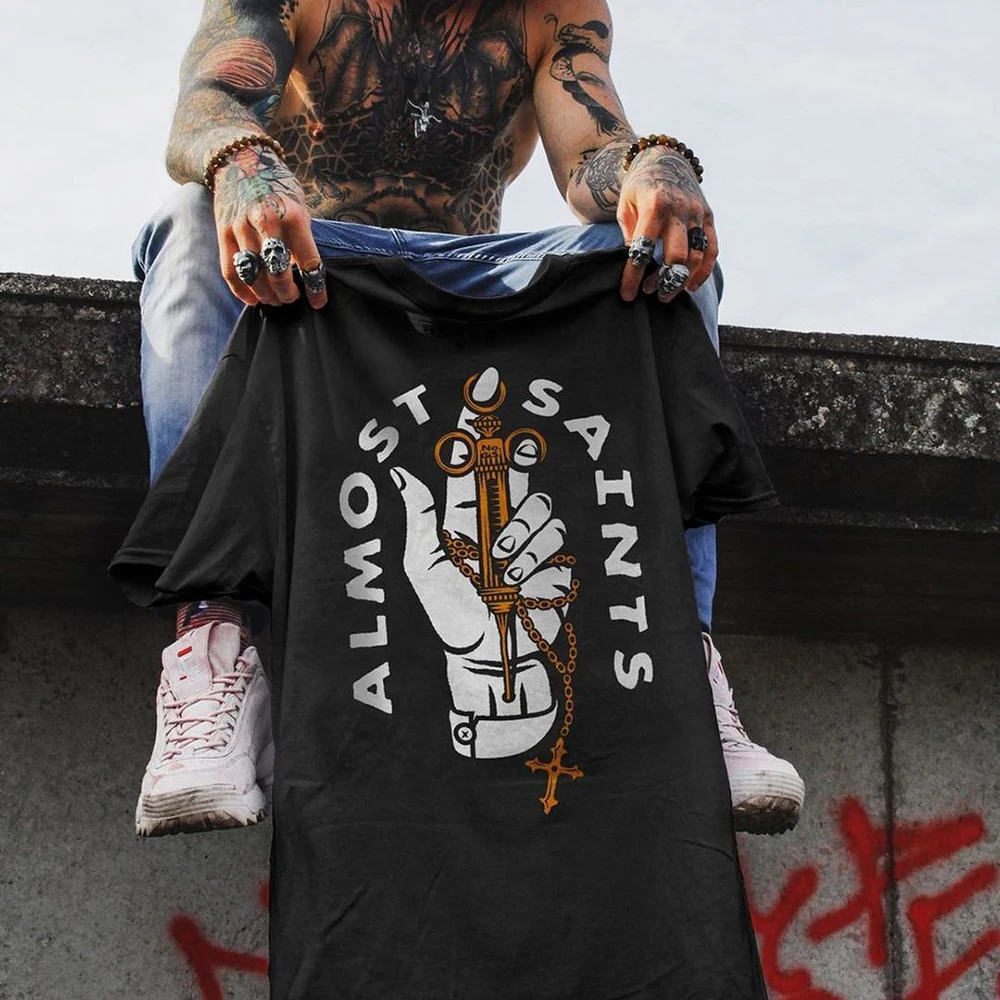 

Хлопковая футболка с коротким рукавом в стиле ретро, летняя свободная футболка с круглым вырезом и принтом в американском стиле, хип-хоп, уличный Повседневный Топ Chicano, мужская одежда