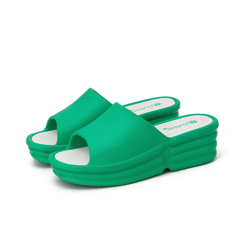 Platform Slippers Female 2022 Net Celebrity INS Tide Fashion Outdoor Wear Wedge Middle Heel EVA Lady Wind Beach Sandals