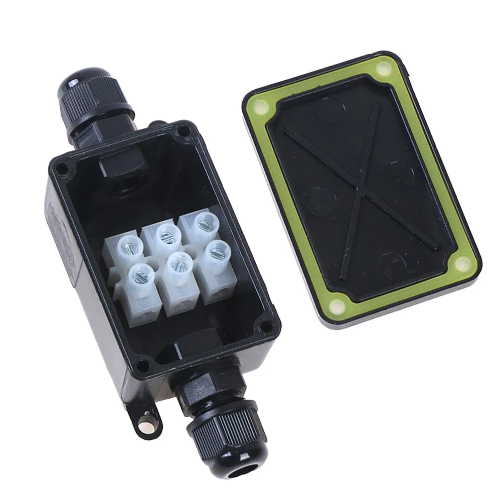 IP66 450V 24A Waterproof Cable Connector Junction Box PC Plastic 94-V2 Fireproof Junction Box W/ Terminals For Underwater Lights