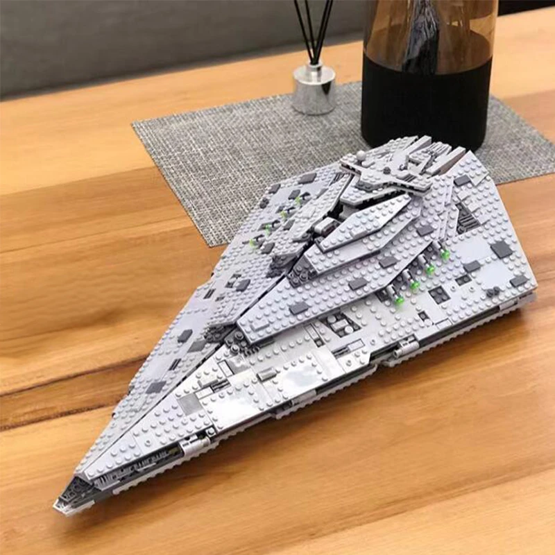 

Star 75190 Kompatible First Order Star Destroyer War Costruzion Model Building Blocks With Numbers Bricks Game Christmas Gift