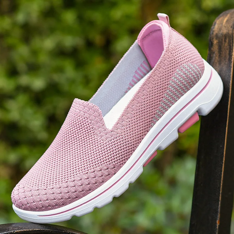 

2022 New Women's Shoes Breathable and Comfortable Slip-on Sports Casual Shoes Flying Woven Shoes Platform Sneaker