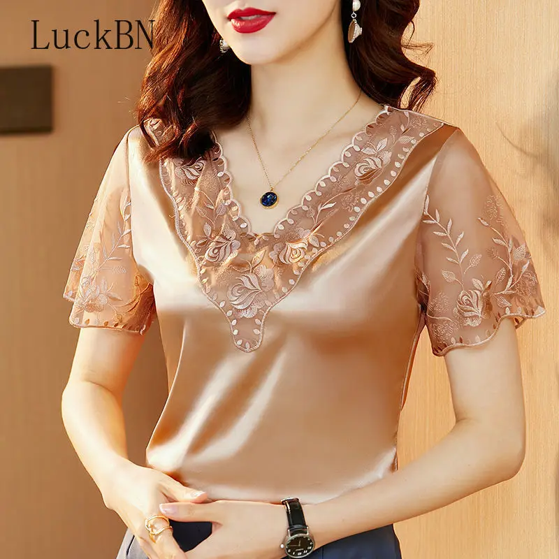 Летняя блузка рубашка 2022 новые модные атласные кружевные топы с коротким рукавом
