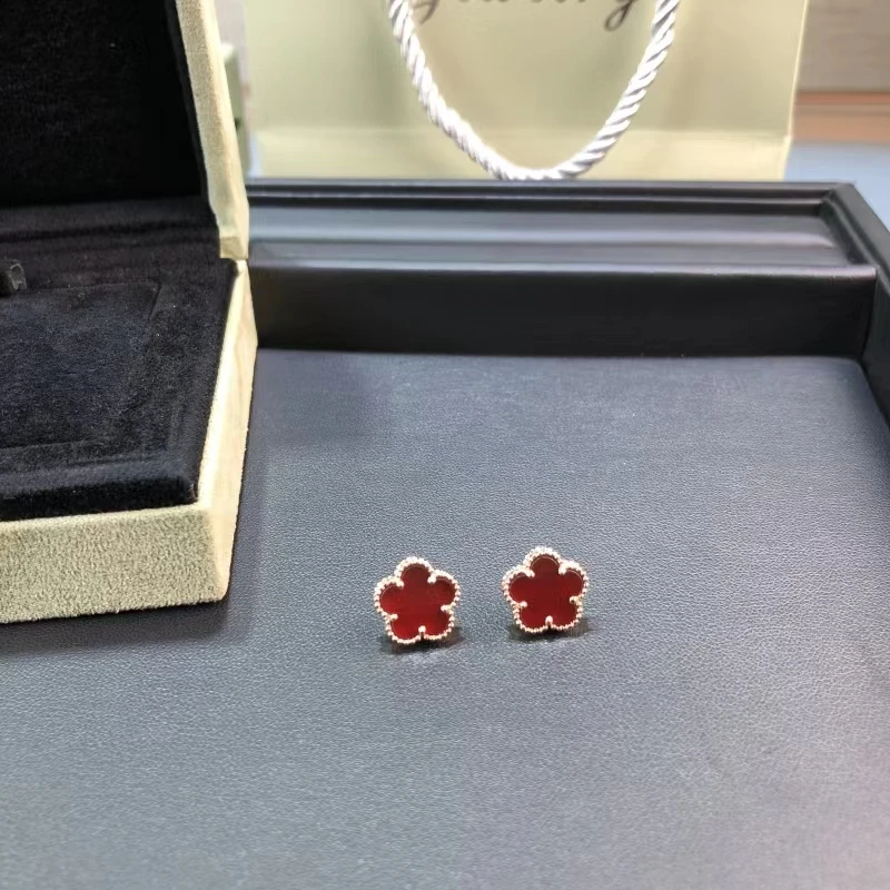 

2023 New Women Plating 18K Gold Red Agate Flower Earrings Fashion 925 Silver Earring Men Trendy Jewelry Gift
