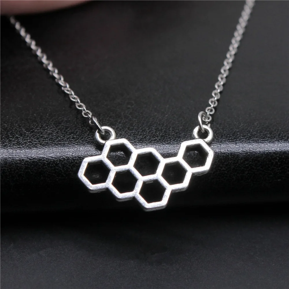 

Женская цепочка под античное серебро, простая Классическая Подвеска с соединителем в виде сот, короткая цепь, ожерелье-чокер 24 х15 мм