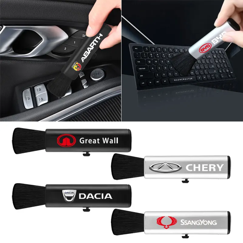 

New Retractable Car Conditioning Air Outlet Clean Brush For Audi A4 B5 B6 B7 8P 8V 8L A5 C7 4F A8 Q2 Q7 RS3 RS4 RS5 RS6 TT 4L R8
