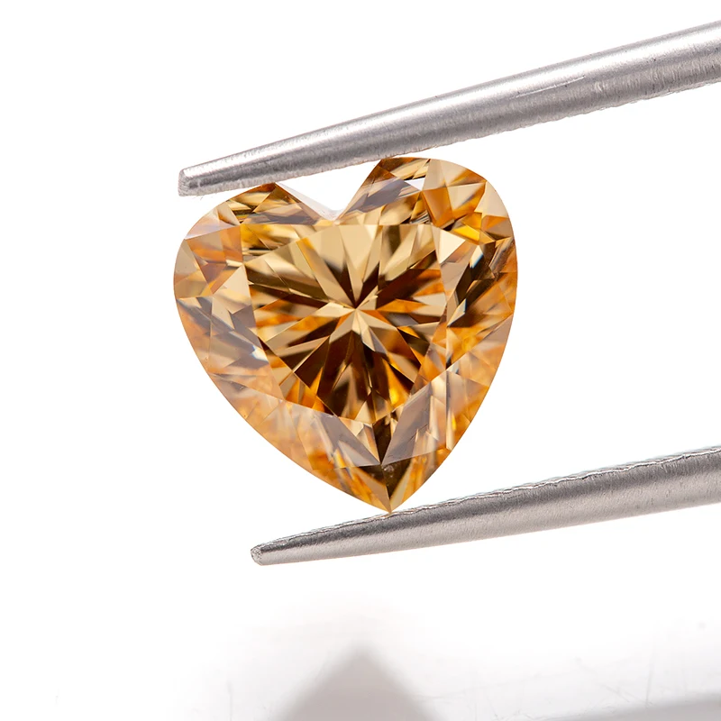 Рисунок 3 - Разноцветный драгоценный камень в форме сердца