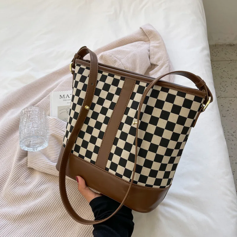 

Vintage Striped Luxury Crossbody Shoulder Bag Panelled Bucket Fashion Designer Tote Bag for Women Handbag Women's Bag 2022 Trend