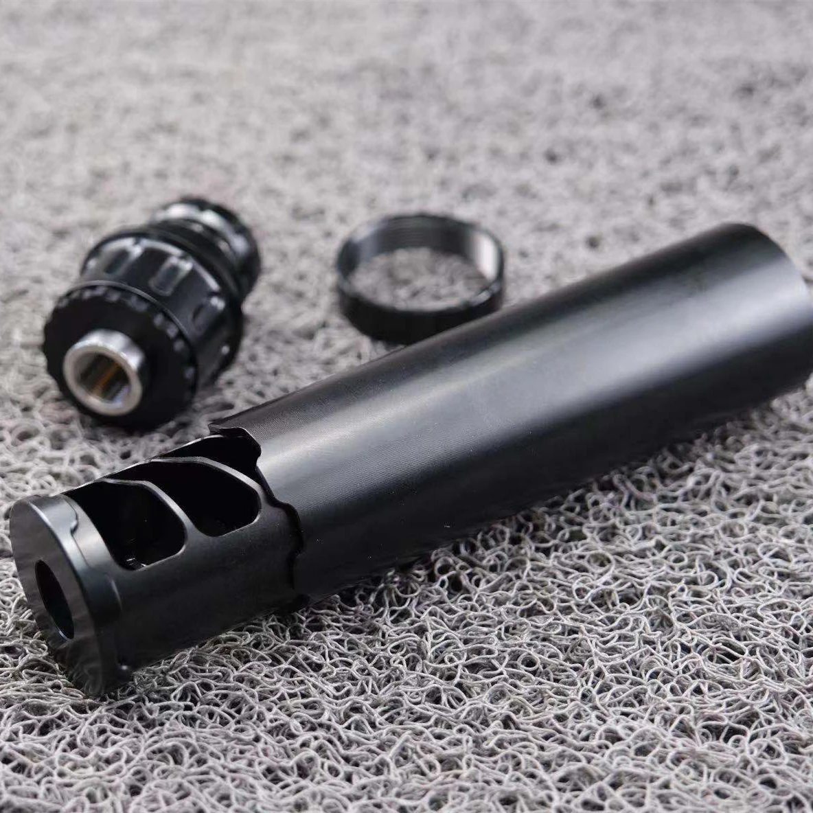 

6.5'' L Aluminum Single Core Fuel Filter Solvent Trap 1-3/16x24 Monocore 10.7mm Hole + Stainless Steel Recoil Booster 1/2x28 9mm