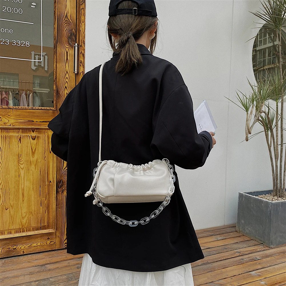 

Soft PU Leather Tote Shoulder Handbags Women Drawstring Crossbody Chain Purse for Outdoor Shopping Traveling Decoration