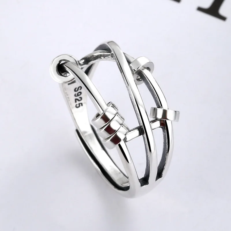 

S925 Sterling Silver Rings for Women, Three Interlocked Rings Finger Ring with Lucky Bead, Fashionable and Elegant Gift