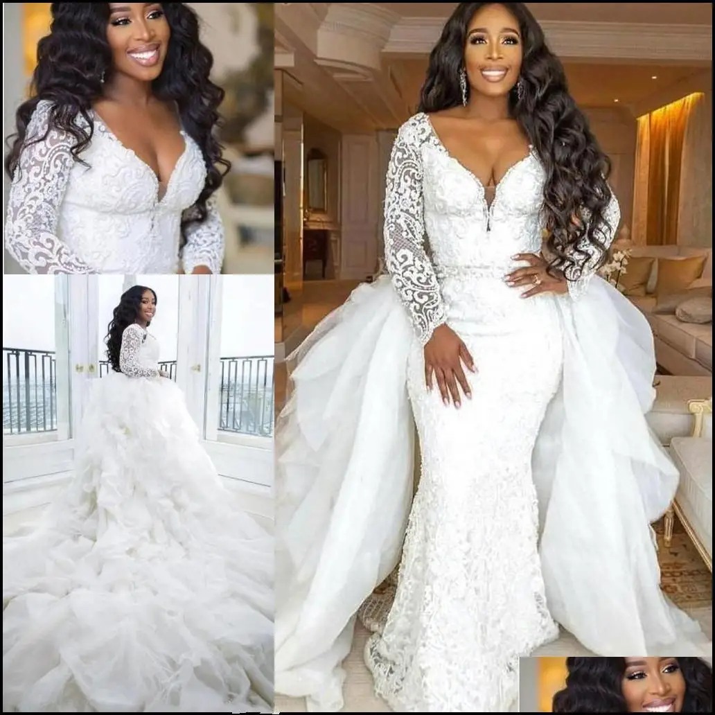 

Платье женское свадебное со съемным шлейфом и V-образным вырезом