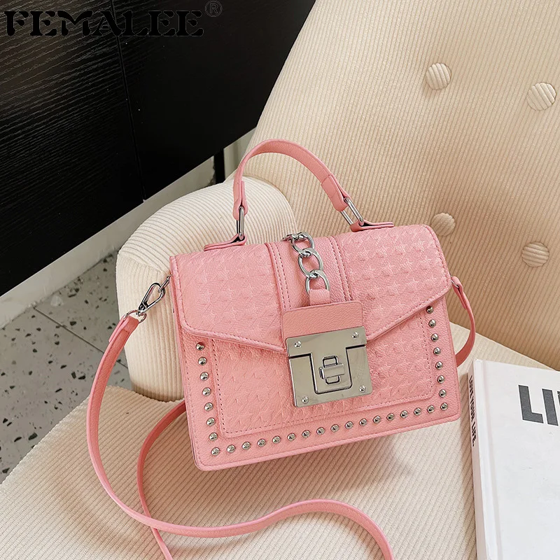 

Женские сумки на плечо с рисунком «гусиная лапка», новинка 2023, модные сумки через плечо с заклепками для дам, кошелек с цепочкой и замком, сти...