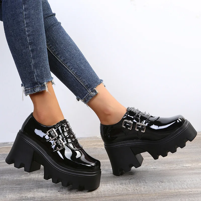 New Fashion Rivets Belt Buckle Platform Shoes Retro Square Head Chunky Heel Women  High  Patent Leather  Sneakers
