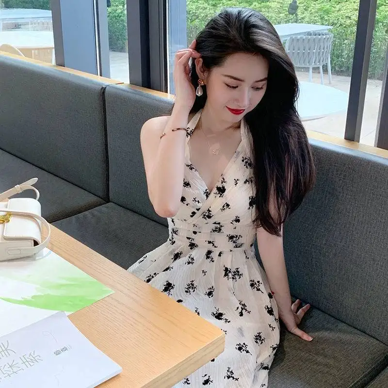 

Sexy Halter Backless Floral Dress Women's Summer New Retro Elegant Temperament Niche Skirt Streetwear Evening Dresses Party Y2k