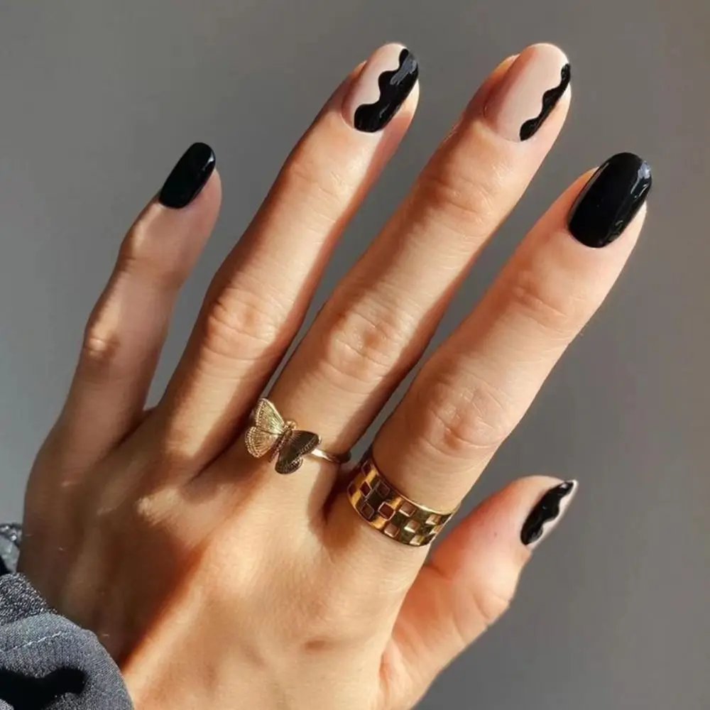 

24pcs Manicure Colorful Flowers DIY Press on Nails Black Wavy Short Square French False Nails