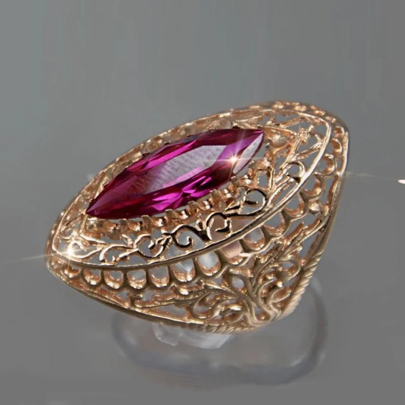 

red crystal ring