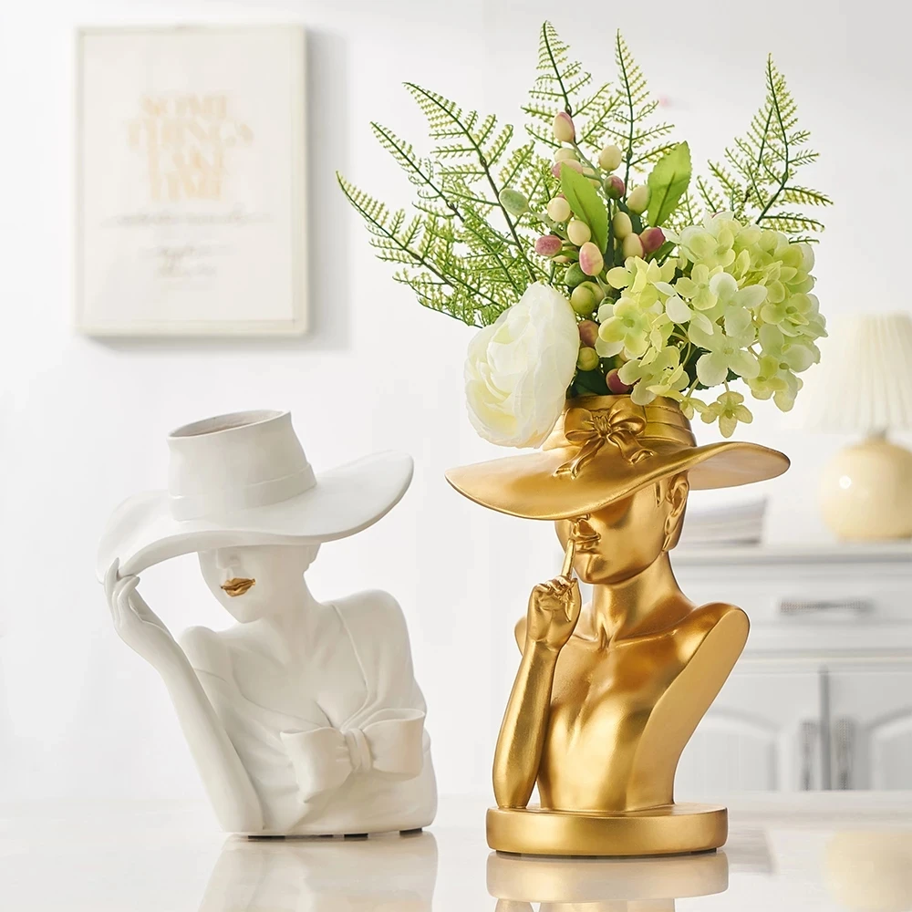 

Resin Art Statue Art Decoration Sculpture Abstract Living Room Decoration Modern Decor Desk Decor Home Decoration Accessories