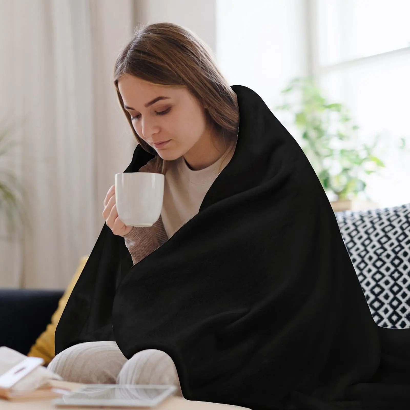 Tate Langdon — персонаж в кино ИДЕАЛЬНО НОРМАЛЬНЫЙ ЛЮДЕЛЬ ТЕРРИФИЙ МЕНЯ Плед Одеяла из