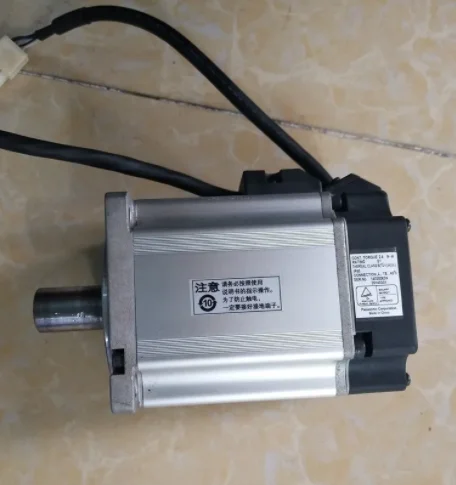 

Серводвигатель MSMD082G1A в хорошем рабочем состоянии, бесплатная доставка
