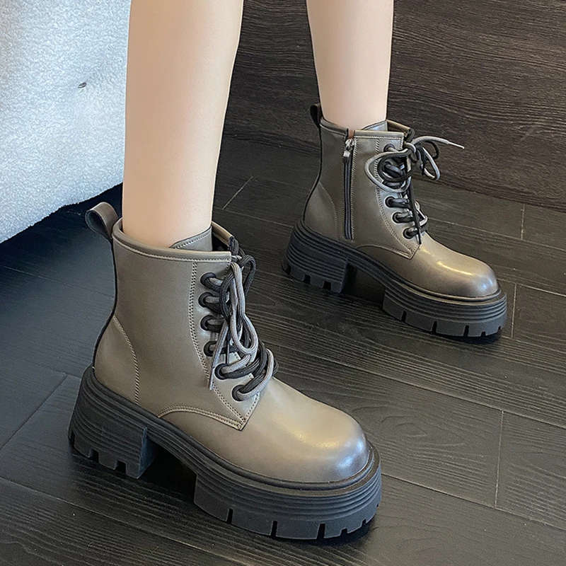 

Женские ботильоны на массивной платформе, осенне-зимние водонепроницаемые ботинки из искусственной кожи, женские мотоциклетные ботинки в ...