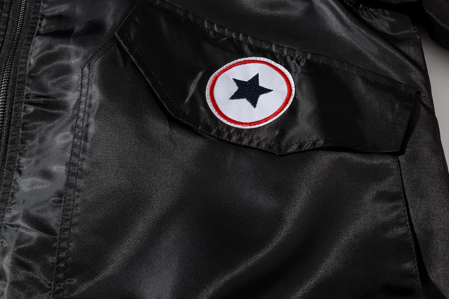 Mens Thick Bomber Jackets Winter Warm Pilot Coats Autumn Fashion Outwear Mens Embroidery Jacket Casual Zipper coats for men