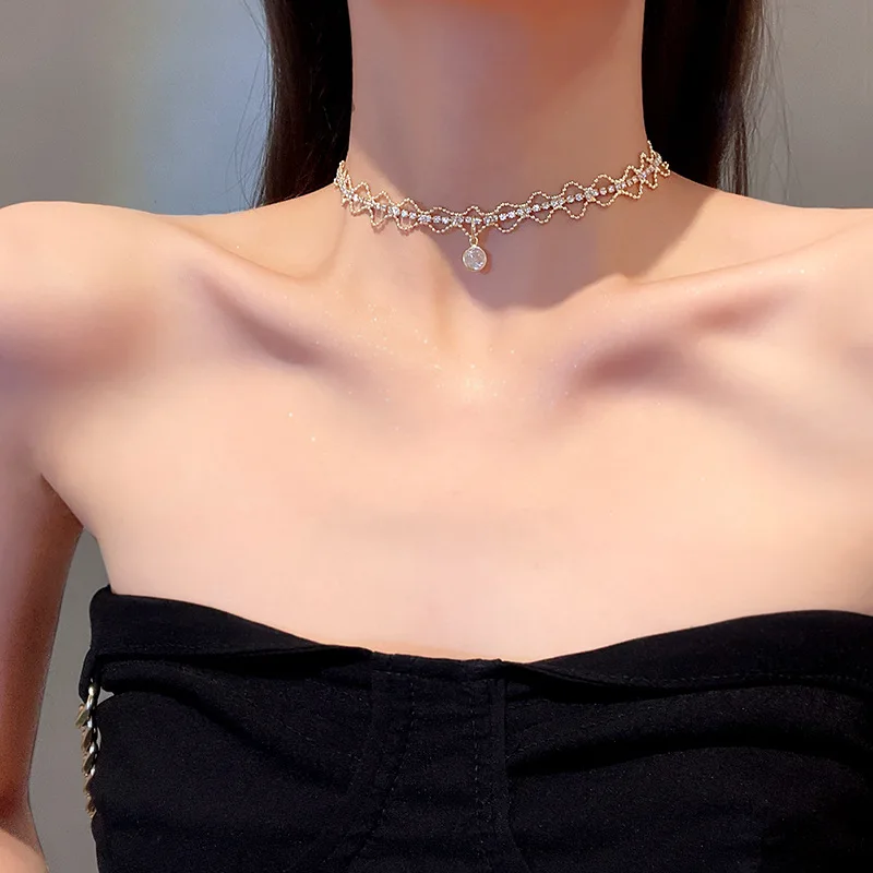 

Gold Plated Zircon Pendant Necklace for Women Chain Clavicle Necklace Cuban Link Chain Initial Charms Jewelry