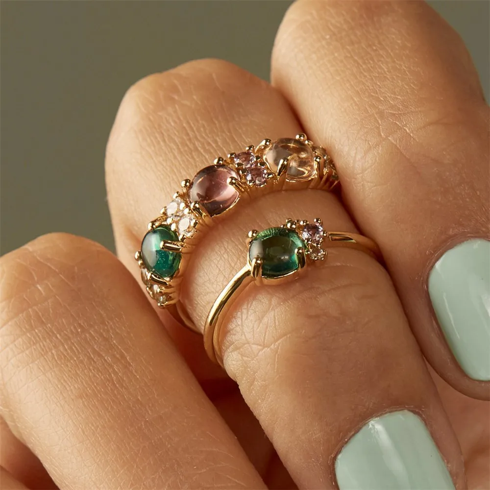 Кольцо женское из серебра 100% пробы толстое с радужным кубическим цирконием -