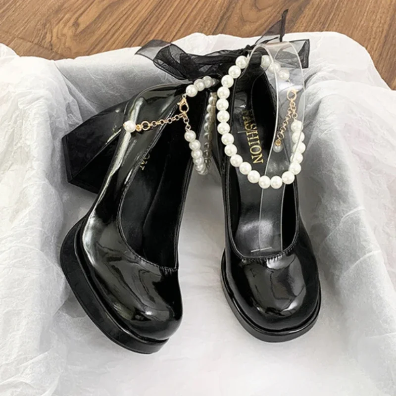 Женские туфли-лодочки на платформе