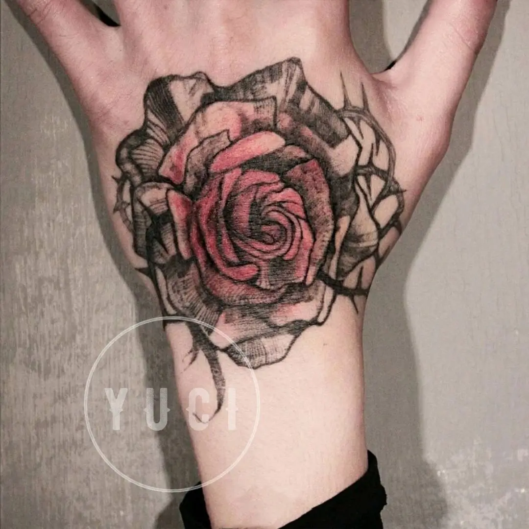 

Цветная имитация татуировки в стиле хип-хоп и розы, новая водонепроницаемая временная татуировка Y2K, имитация татуировок для женщин и мужчин, милая татуировка в стиле панк